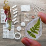 GLUESY®️ Conjunto de Moldes de Cola de Cristal Feita à Mão (83 peças)